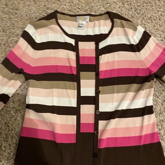 Talbots twin set. Outer long sleeve, large, inner short sleeve, medium. Like new - Picture 2 of 7